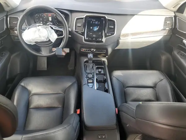 YV4102KK5J1353678 2018 VOLVO XC90 - Image 8