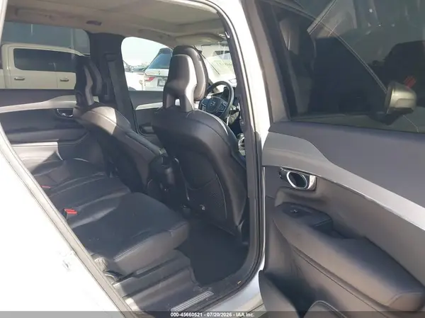 YV4102KK7G1063886 2016 VOLVO XC90 - Image 8