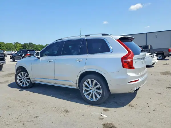 YV4102KK8H1116273 2017 VOLVO XC90 - Image 2