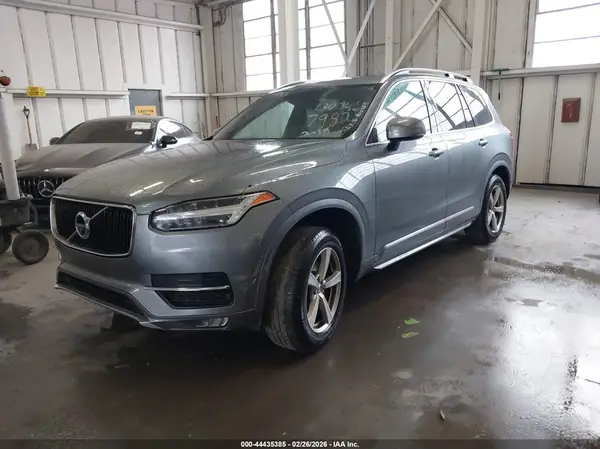 YV4102KK9H1117982 2017 VOLVO XC90 - Image 2