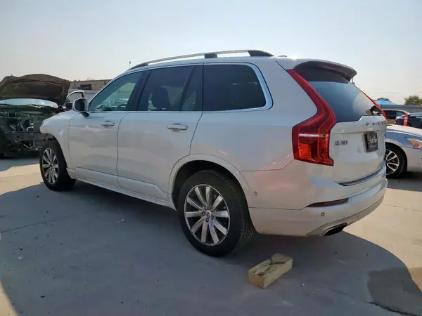YV4102KK9H1131221 2017 VOLVO XC90 - Image 2