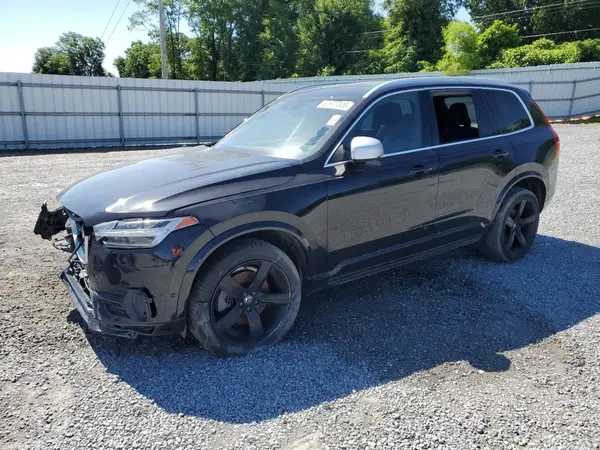 YV4102KM3J1197237 2018 VOLVO XC90 - Image 1