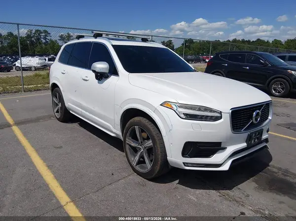 YV4102KM6H1147796 2017 VOLVO XC90 - Image 1