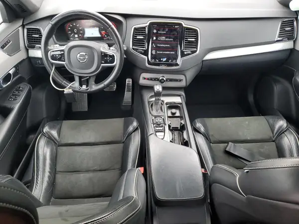 YV4102KMXJ1337185 2018 VOLVO XC90 - Image 8