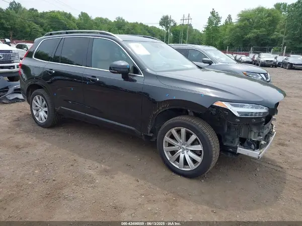 YV4102PK0J1345867 2018 VOLVO XC90 - Image 1