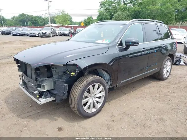 YV4102PK0J1345867 2018 VOLVO XC90 - Image 2