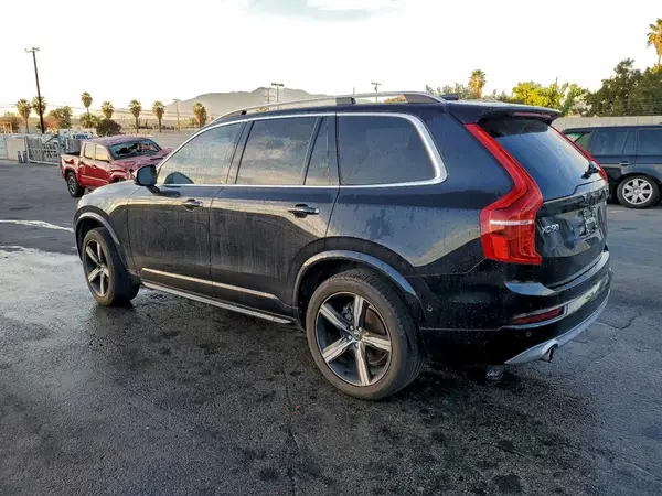 YV4102PK0J1355461 2018 VOLVO XC90 - Image 2