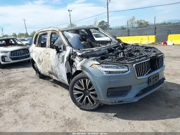 YV4102PK1L1555817 2020 VOLVO XC90 - Image 1