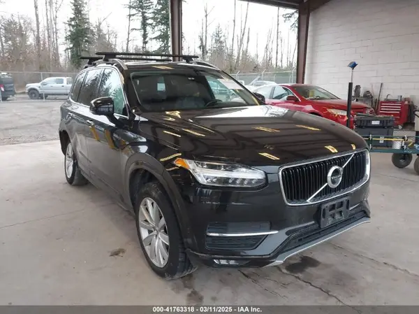 YV4102PK2J1343506 2018 VOLVO XC90 - Image 1