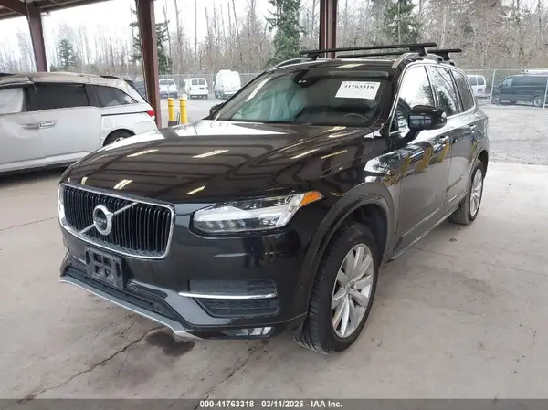 YV4102PK2J1343506 2018 VOLVO XC90 - Image 2