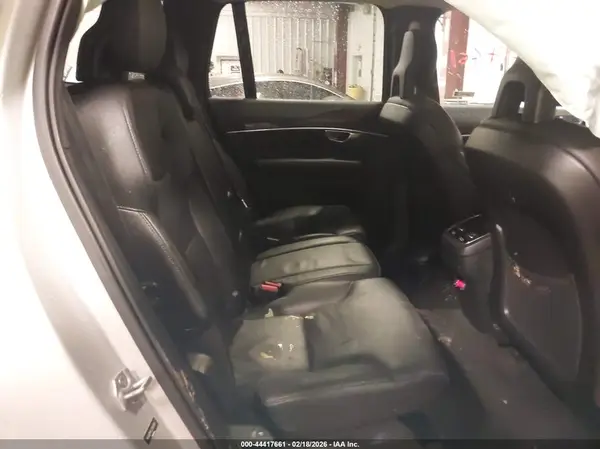 YV4102PK2J1359303 2018 VOLVO XC90 - Image 8