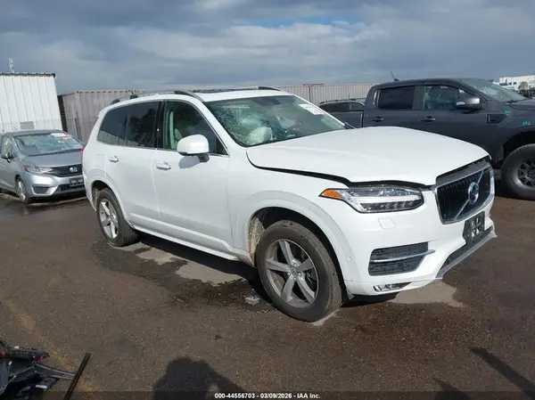 YV4102PK2J1364789 2018 VOLVO XC90 - Image 1