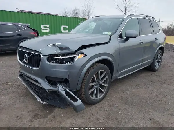 YV4102PK2J1384704 2018 VOLVO XC90 - Image 2