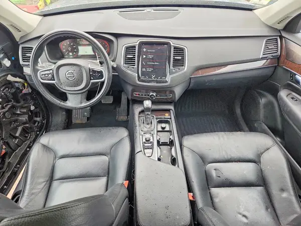 YV4102PK2K1478325 2019 VOLVO XC90 - Image 8