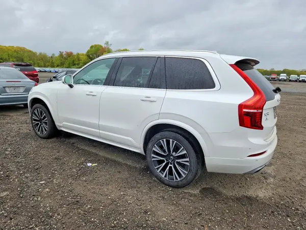 YV4102PK2L1545197 2020 VOLVO XC90 - Image 2