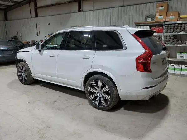 YV4102PK2L1621663 2020 VOLVO XC90 - Image 2