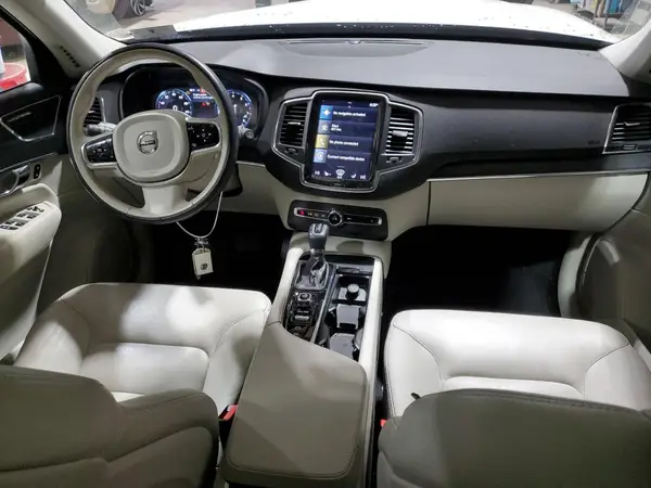 YV4102PK2L1621663 2020 VOLVO XC90 - Image 8