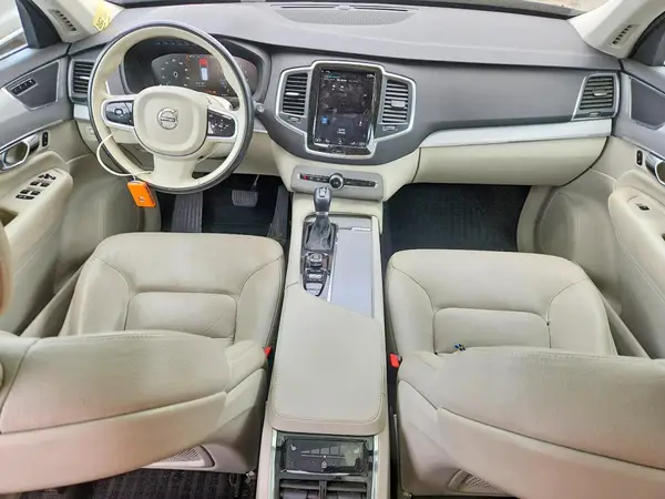 YV4102PK2M1694582 2021 VOLVO XC90 - Image 8