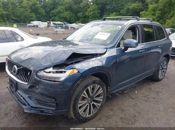 YV4102PK2N1783201 2022 VOLVO XC90 - Image 2