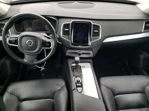 YV4102PK3J1335334 2018 VOLVO XC90 - Image 8