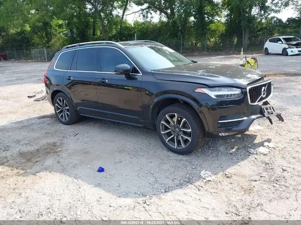 YV4102PK3J1368088 2018 VOLVO XC90 - Image 1