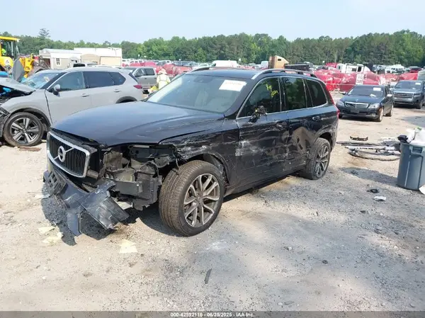 YV4102PK3J1368088 2018 VOLVO XC90 - Image 2