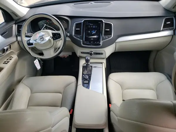 YV4102PK3J1379947 2018 VOLVO XC90 - Image 8