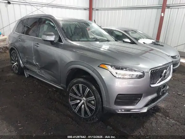YV4102PK3L1573865 2020 VOLVO XC90 - Image 1