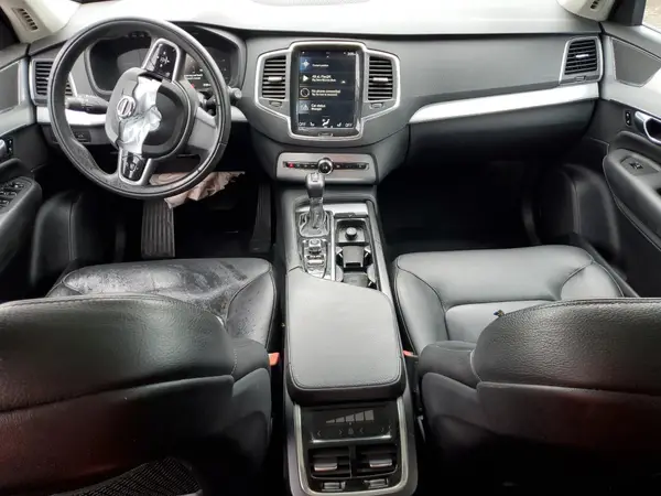 YV4102PK4J1343488 2018 VOLVO XC90 - Image 8