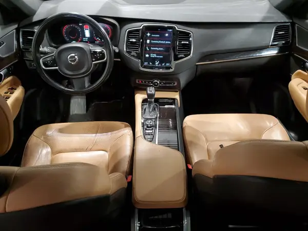 YV4102PK4J1375017 2018 VOLVO XC90 - Image 8