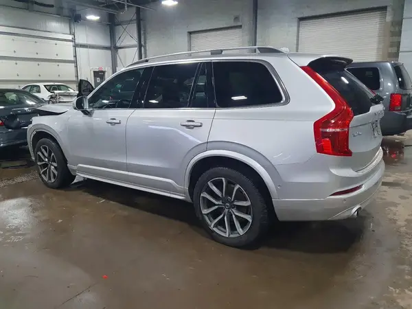 YV4102PK4K1492324 2019 VOLVO XC90 - Image 2