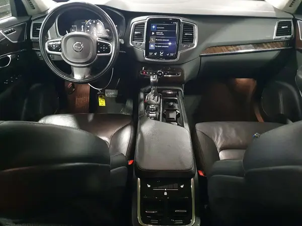 YV4102PK4K1492324 2019 VOLVO XC90 - Image 8