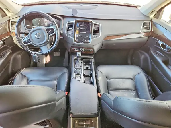 YV4102PK4K1499676 2019 VOLVO XC90 - Image 8