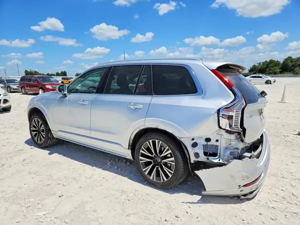 YV4102PK4M1762042 2021 VOLVO XC90 - Image 2