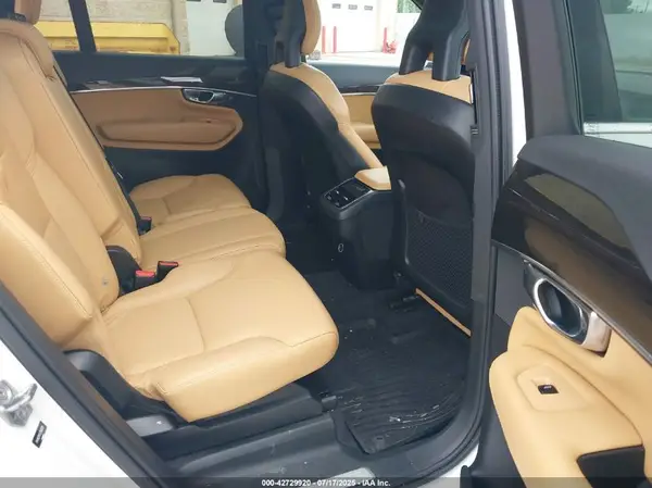 2018 VOLVO XC90 auction photo 8