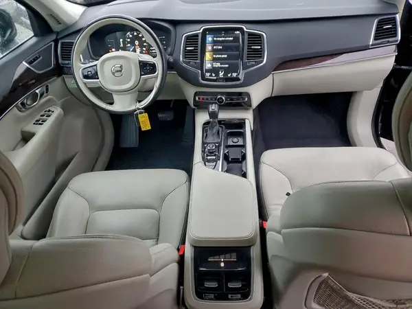 YV4102PK5K1502861 2019 VOLVO XC90 - Image 8