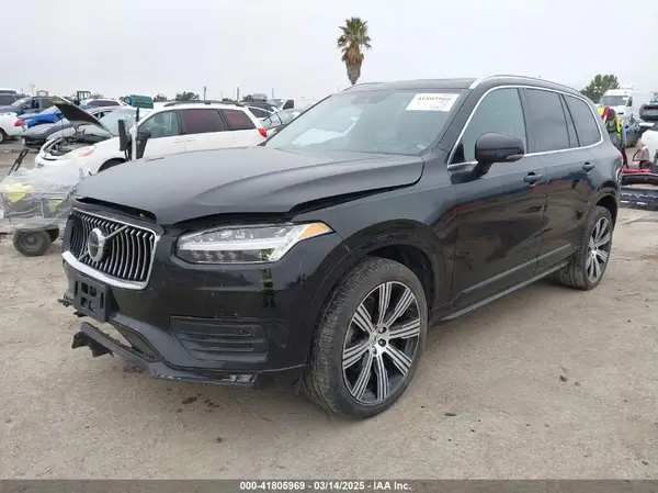 YV4102PK5N1779708 2022 VOLVO XC90 - Image 2