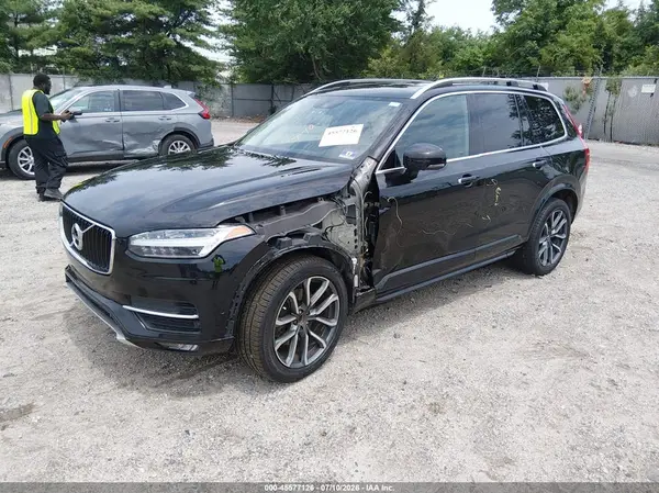 YV4102PK6J1370403 2018 VOLVO XC90 - Image 2