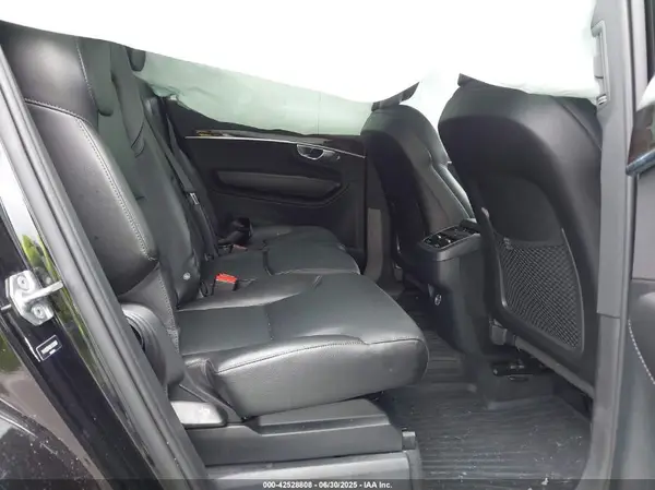 YV4102PK6K1510368 2019 VOLVO XC90 - Image 8