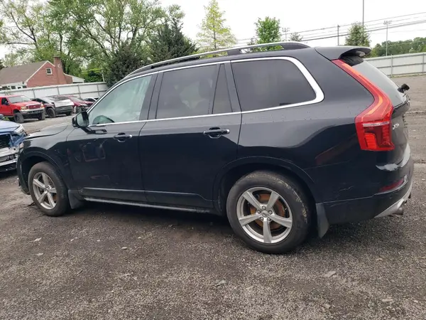 YV4102PK7J1358793 2018 VOLVO XC90 - Image 2