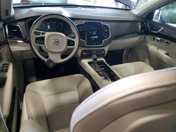 YV4102PK7J1360933 2018 VOLVO XC90 - Image 8