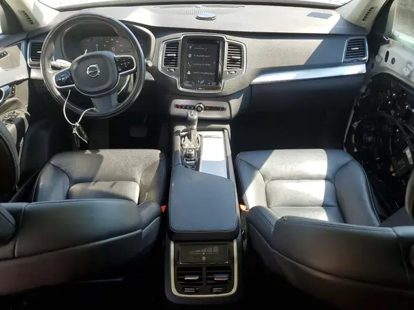 YV4102PK7J1375402 2018 VOLVO XC90 - Image 8