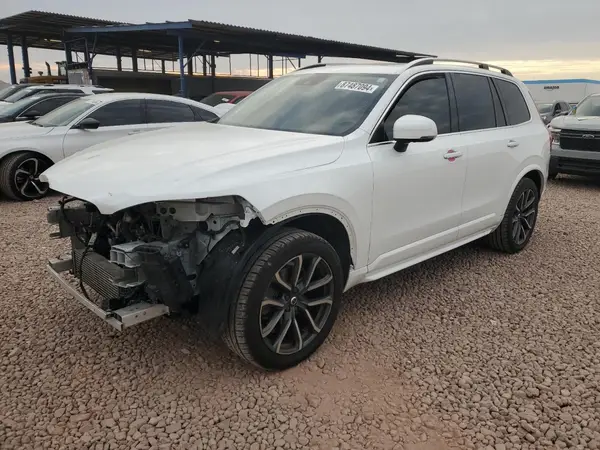 YV4102PK7J1385587 2018 VOLVO XC90 - Image 1
