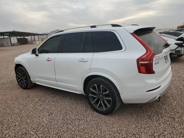 YV4102PK7J1385587 2018 VOLVO XC90 - Image 2