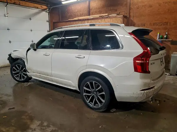 YV4102PK8J1339802 2018 VOLVO XC90 - Image 2