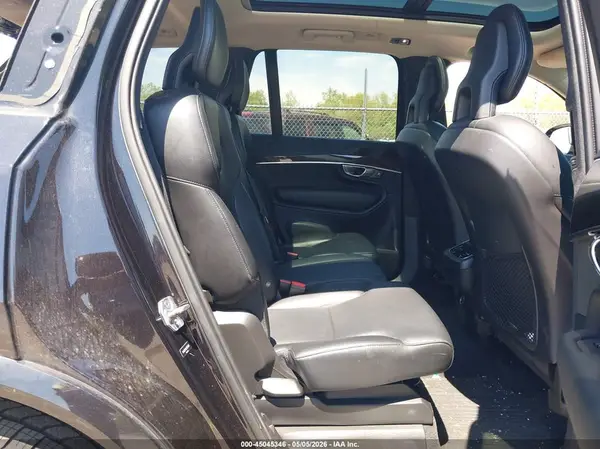 YV4102PK8J1375408 2018 VOLVO XC90 - Image 8