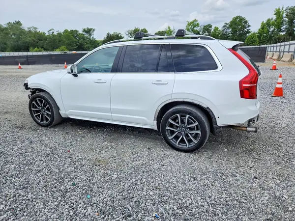 YV4102PK9J1339095 2018 VOLVO XC90 - Image 2