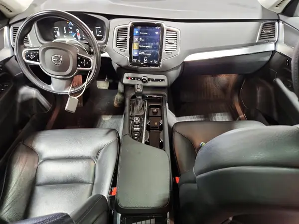 YV4102PK9J1343969 2018 VOLVO XC90 - Image 8