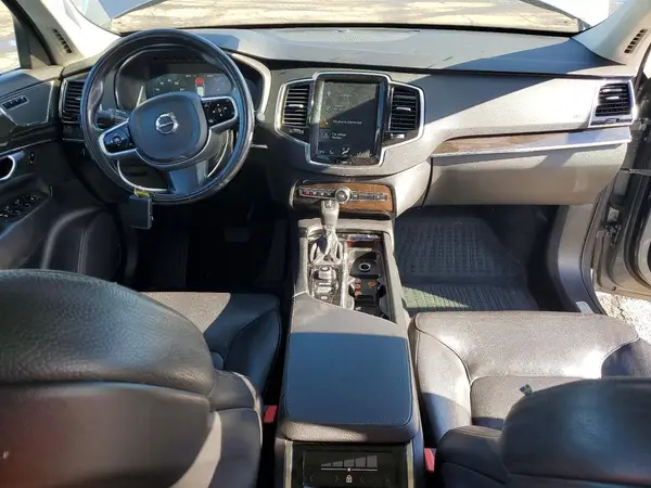YV4102PK9J1348282 2018 VOLVO XC90 - Image 8