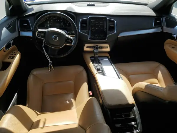 YV4102PK9J1349044 2018 VOLVO XC90 - Image 8